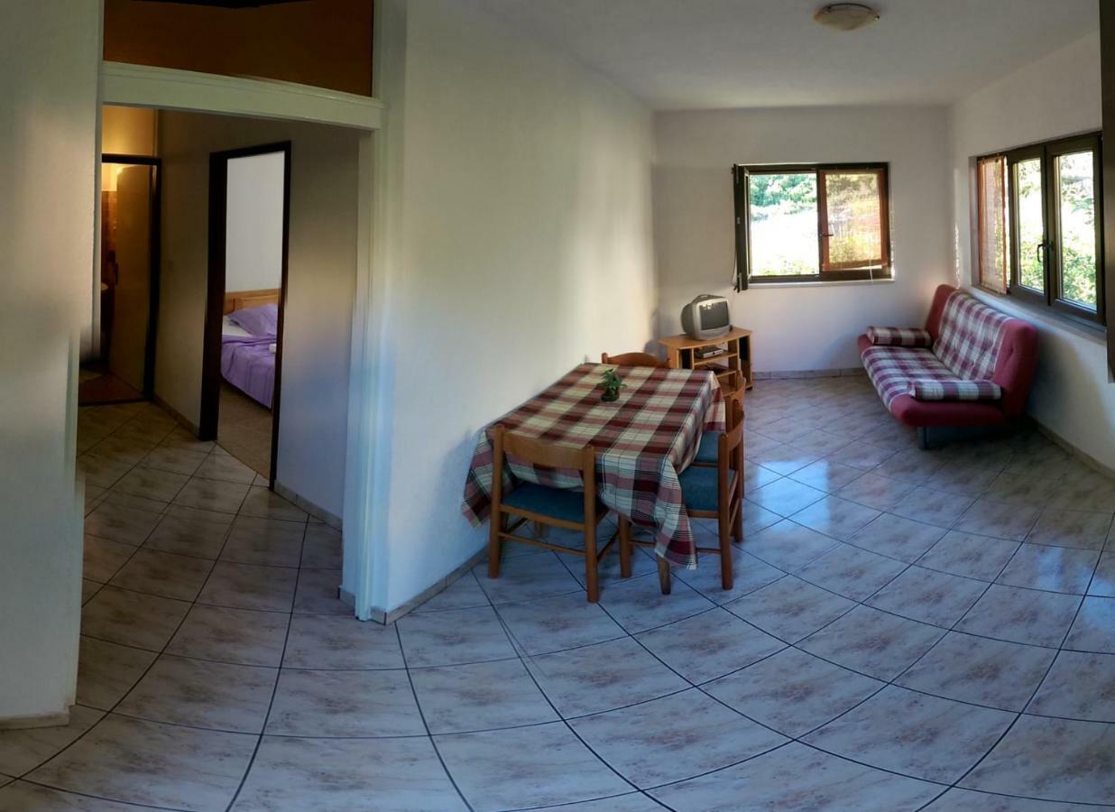 Apartmani Sandro Ivan Dolac Exterior foto